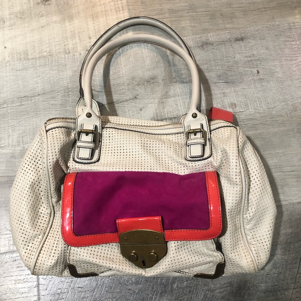 Jessica Simpson tote purse
